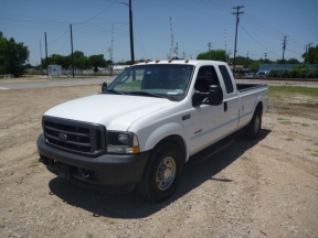 2004 Ford F250 Photo 1