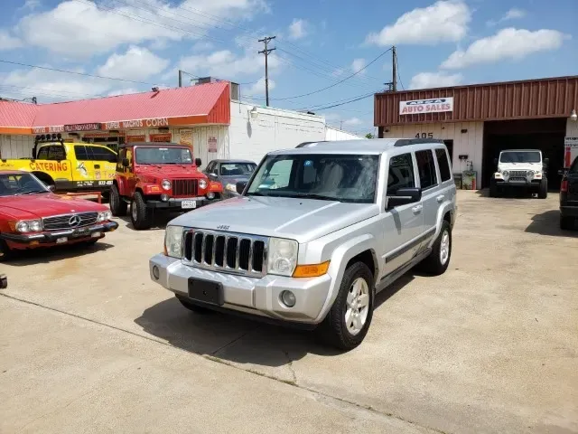 2007 Jeep Commander Base — photo 1