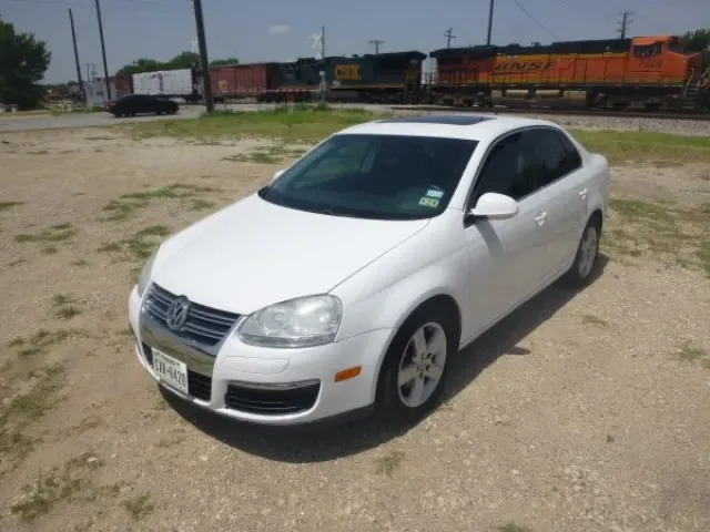 2009 Volkswagen Jetta SE — photo 1