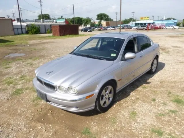 2002 Jaguar X-Type 3.0L V6 — photo 1