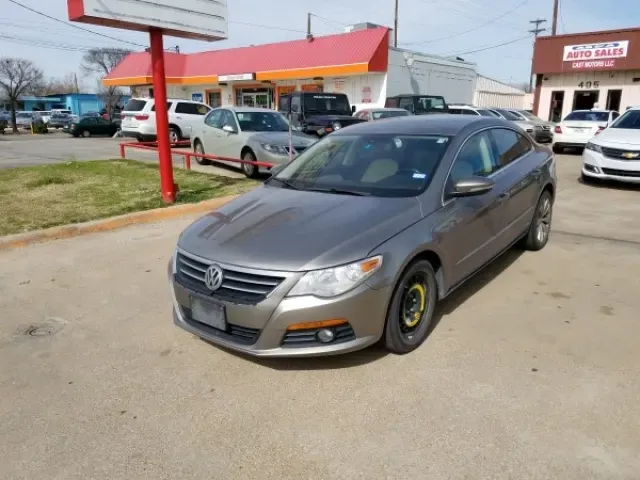 2010 Volkswagen CC Sport — photo 1