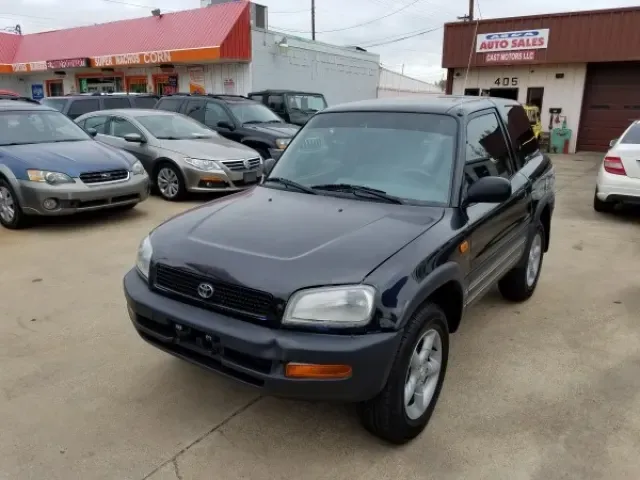 1996 Toyota Rav4 3-Door — photo 1