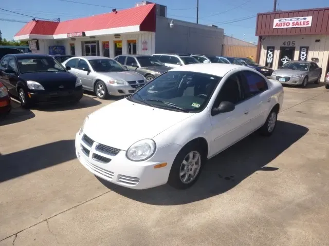2005 Dodge Neon SXT — photo 1