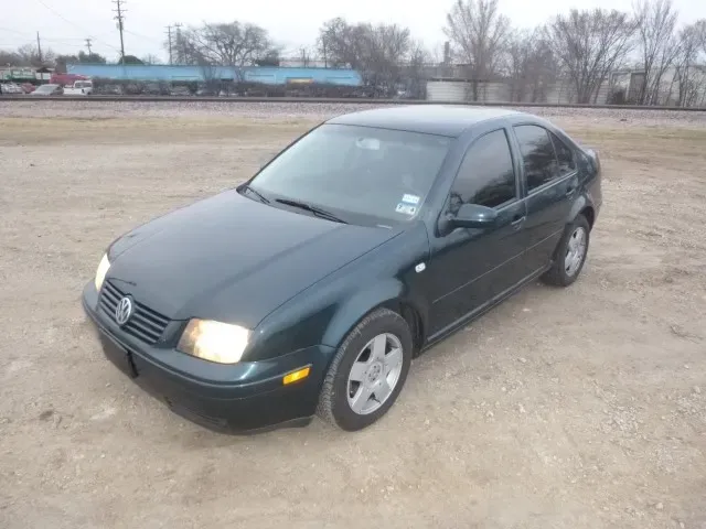 2002 Volkswagen Jetta GLS TDI — photo 1