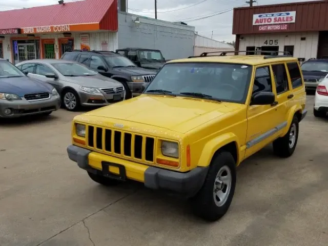 2001 Jeep Cherokee Sport — photo 1