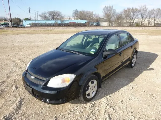 2005 Chevrolet Cobalt Base — photo 1