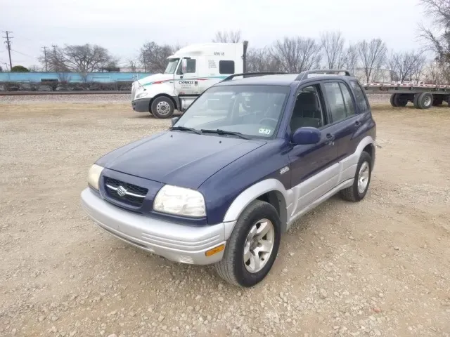 2000 Suzuki Grand Vitara — photo 1