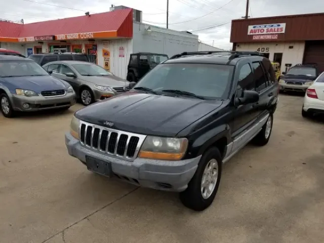 2000 Jeep Grand Cherokee Laredo — photo 1