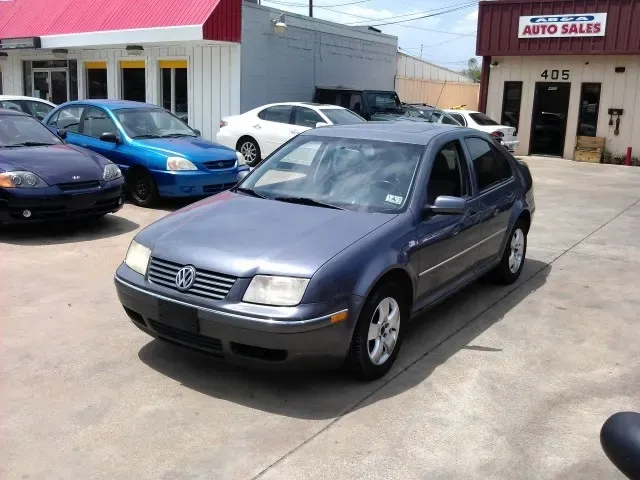 2005 Volkswagen Jetta GLS TDI — photo 1