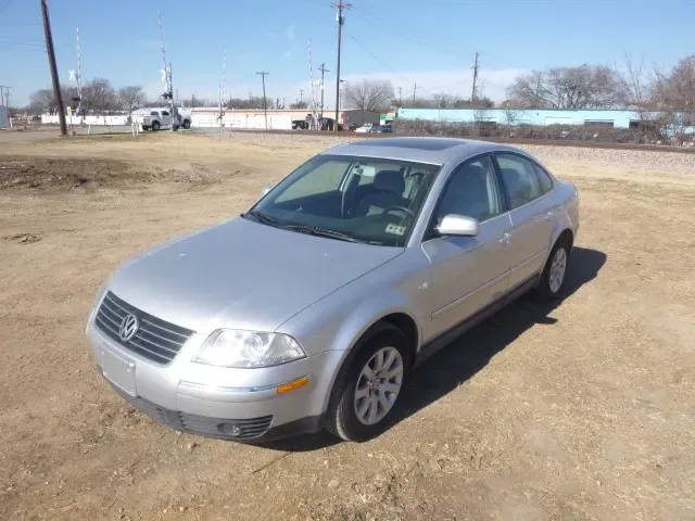 2003 Volkswagen Passat GLS — photo 1