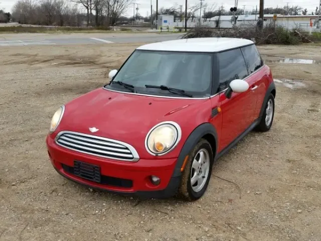 2007 Mini Cooper Hatch — photo 1