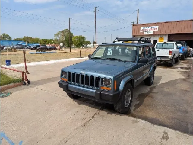 1998 Jeep Cherokee Base — photo 1