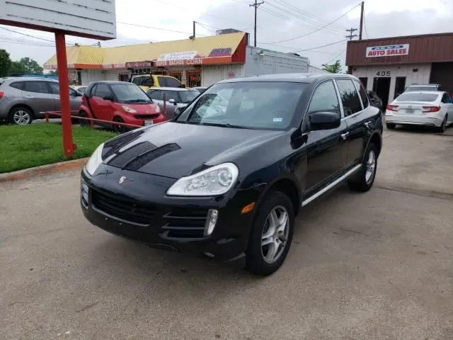 2009 Porsche Cayenne Base — photo 1