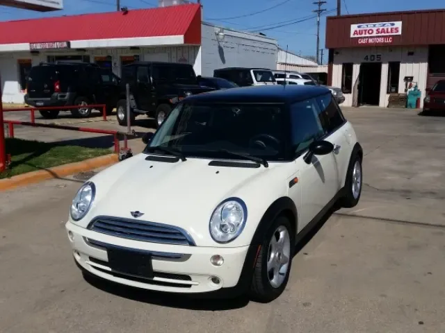 2005 Mini Cooper Hardtop — photo 1