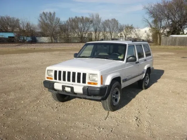 2001 Jeep Cherokee Sport — photo 1