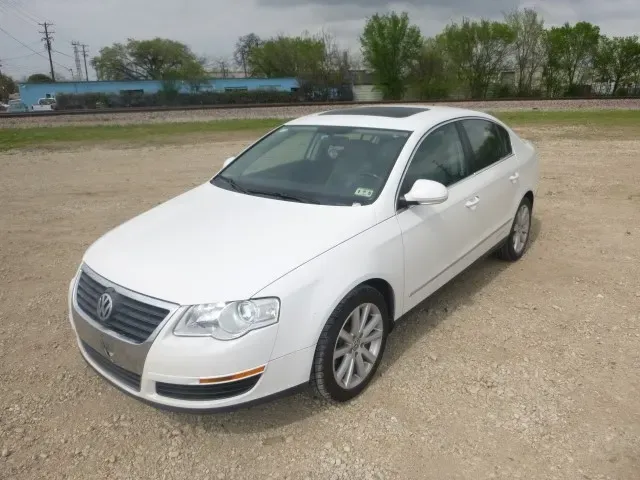 2006 Volkswagen Passat 2.0T — photo 1